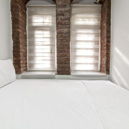 דירות איסטמבול Modern Flat In The Heart Of Beyoglu מראה חיצוני תמונה