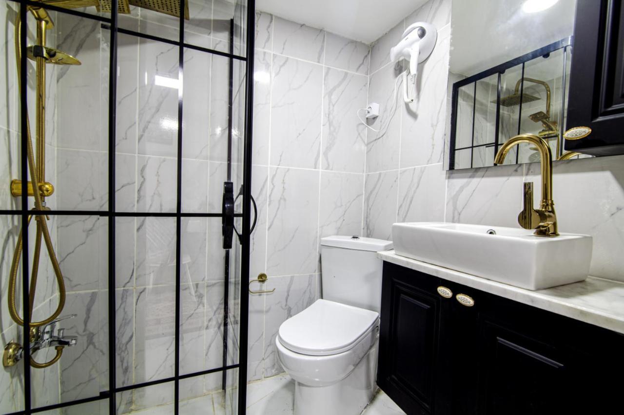 דירות איסטמבול Modern Flat In The Heart Of Beyoglu מראה חיצוני תמונה